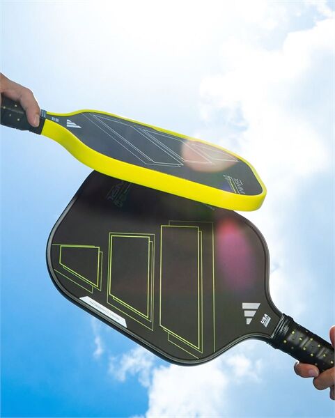  Thiết kế thời trang: trẻ trung, năng động, phong cách Adidas