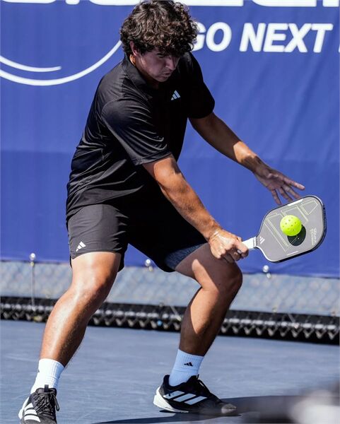 Công nghệ hiện đại: tối ưu lực đánh, kiểm soát bóng