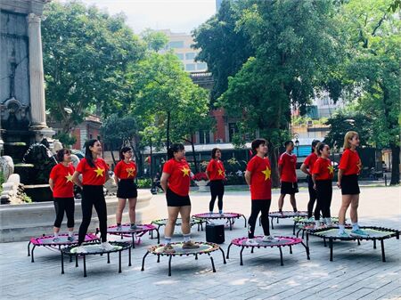 Jumping Dance là gì?