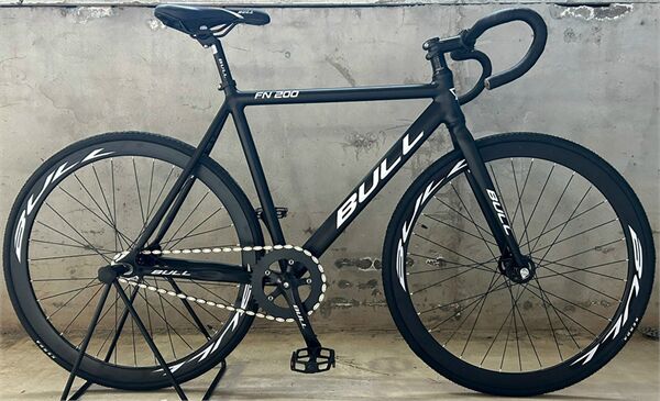 Xe đạp Fixed Gear BULL FN200