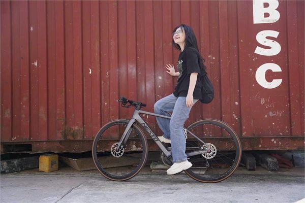 Xe đạp touring NESTO FOX