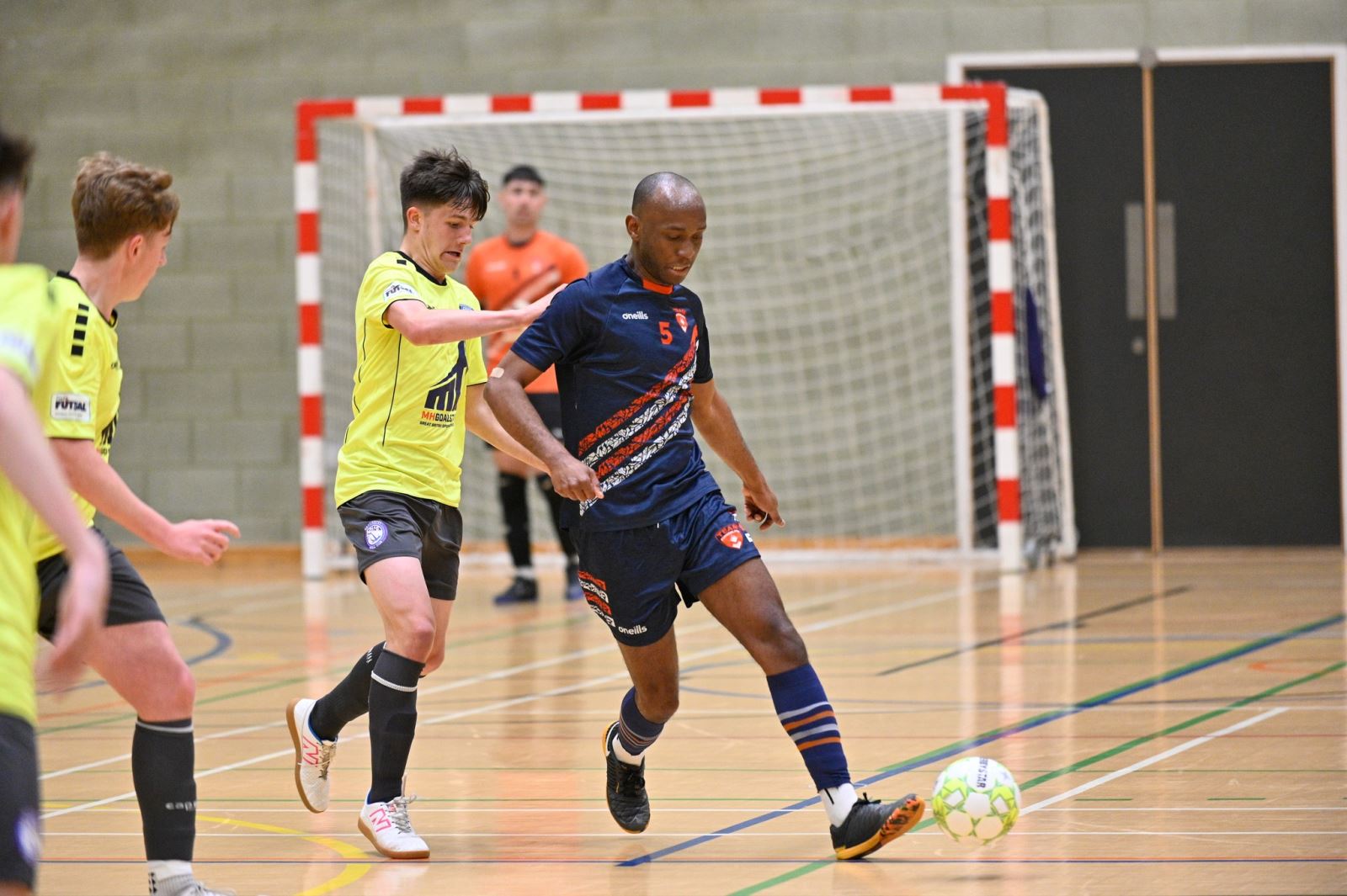 1. Futsal – Môn thể thao tốc độ đang lên ngôi