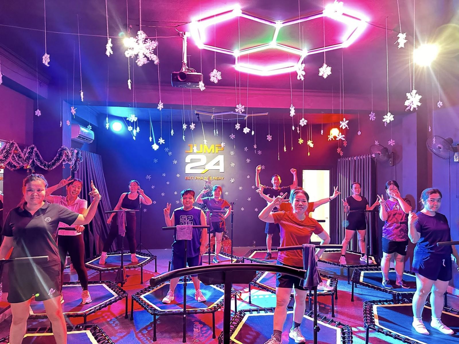 Câu hỏi thường gặp về Jumping Dance (FAQ)