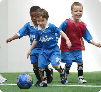 Băng bảo vệ ống đồng (Shin Guards) – Lá chắn không thể thiếu cho trẻ mới chơi bóng đá