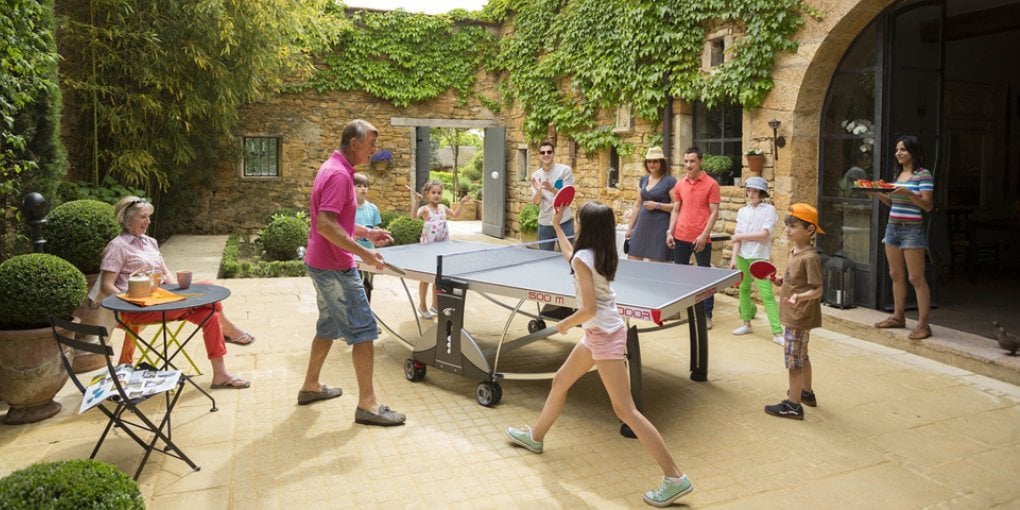 Bàn bóng bàn gia đình