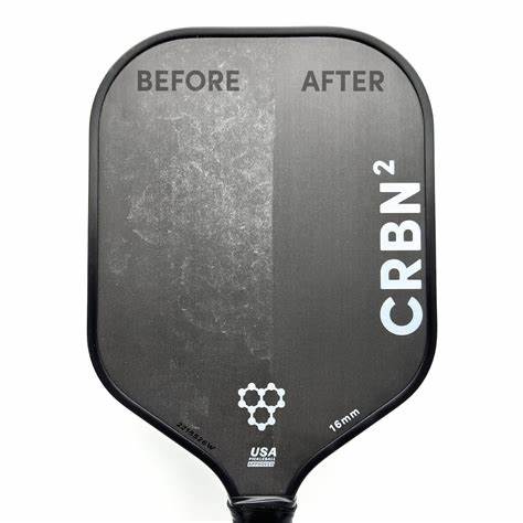 Cục tẩy/chà mặt vợt (Paddle Eraser) – Giữ độ bám, kéo dài tuổi thọ vợt