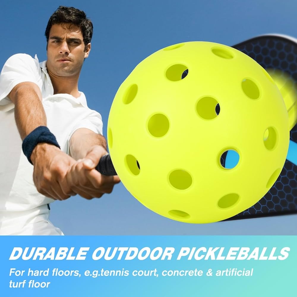 Tại sao thiết kế của bóng Pickleball đặc biệt có lỗ, và tầm quan trọng của việc lựa chọn bóng chất lượng