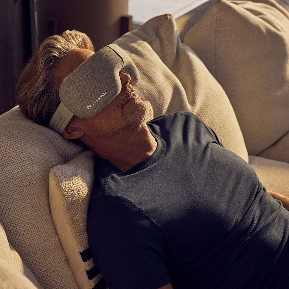 máy massage mắt thông minh Therabody SmartGoggles 5