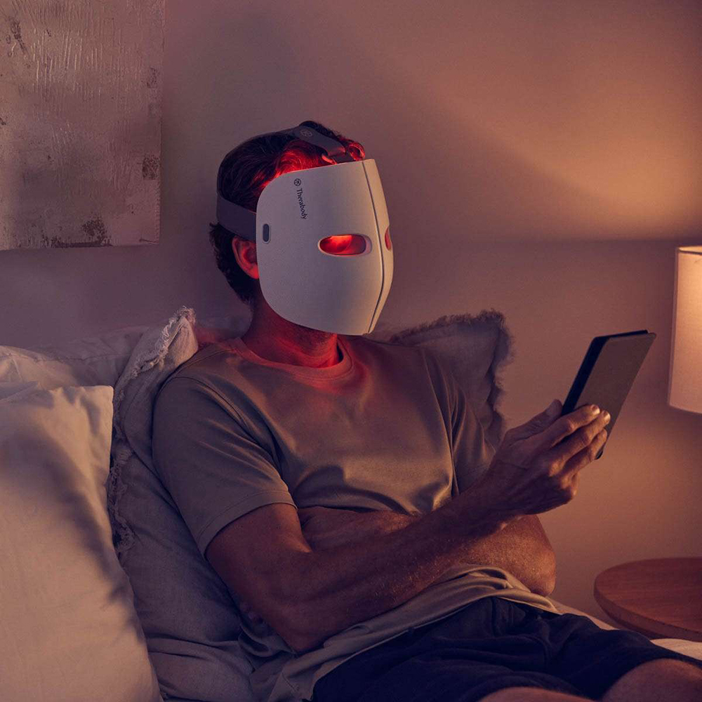 mặt nạ ánh sáng sinh học Therabody TheraFace Mask 8