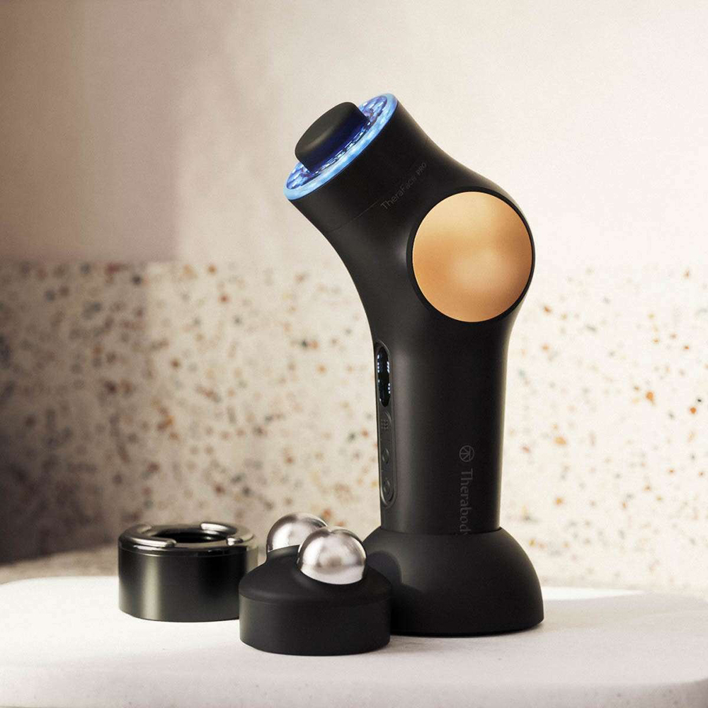 máy massage Therabody TheraFace PRO 1