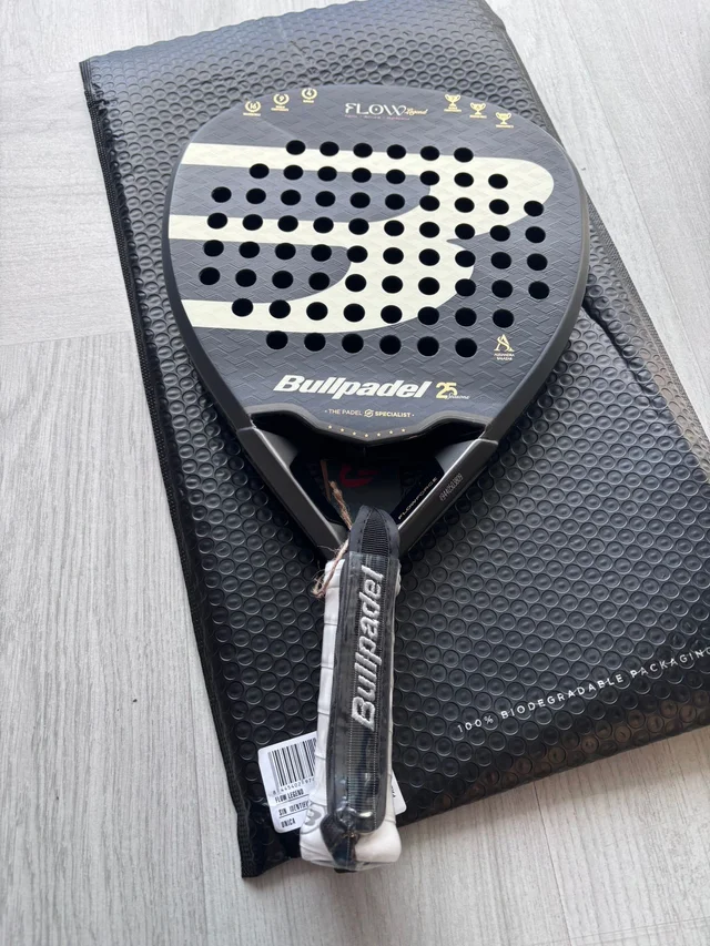 KHUNG CARBONTUBE TĂNG ĐỘ CHẮC VÀ ĐỘ BỀN .