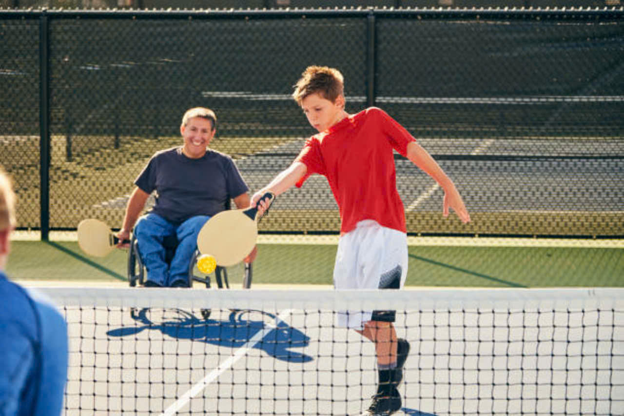 Lợi ích của việc chọn vợt pickleball chất lượng cho trẻ