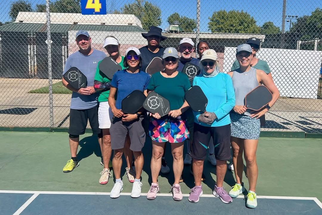 Khuyến khích sự phát triển cộng đồng Pickleball