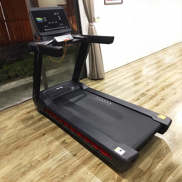TỔNG QUAN VỀ MÁY CHẠY BỘ PHÒNG GYM SAKURA V8