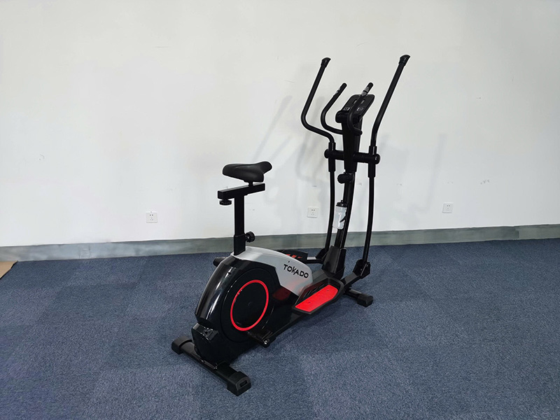 Hình ảnh thực tế Xe đạp tập thể dục Tokado TK-1900