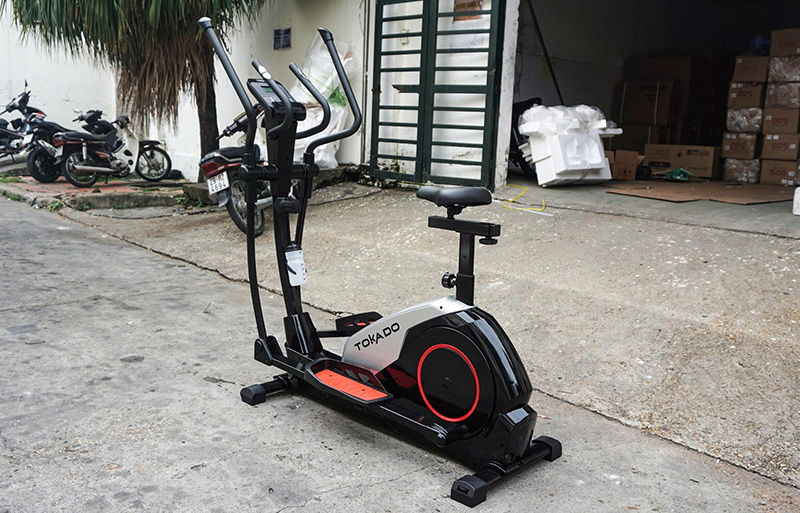 Hình ảnh thực tế Xe đạp tập thể dục Tokado TK-1900 
