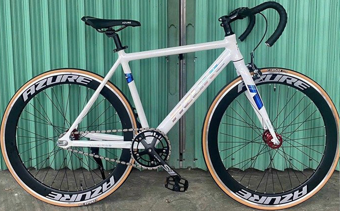 xe đạp Fixed Gear AZURE A4 trắng