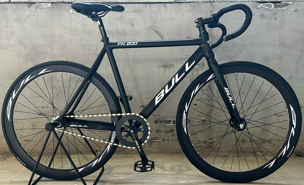 xe đạp Fixed Gear BULL FN200 đen