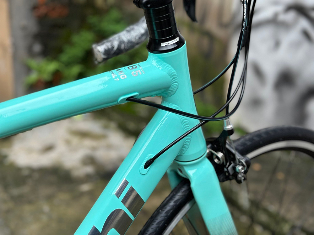 khung xe đạp đua Bianchi Nirone 7