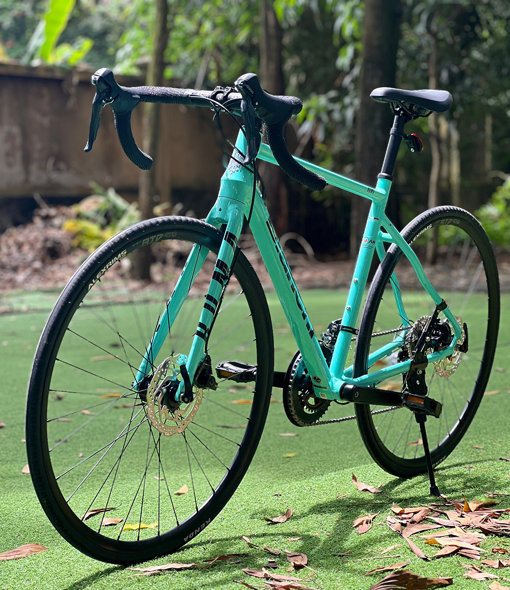 phanh đĩa xe đạp đua Bianchi Roma 3