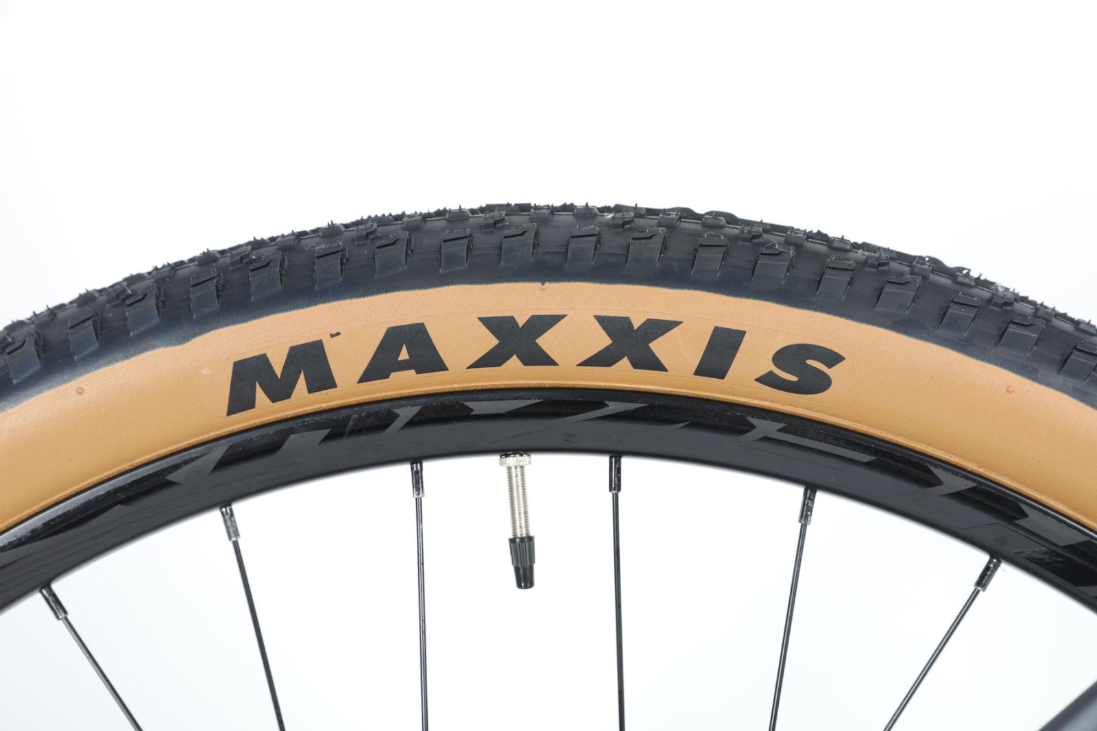 BÁNH 29 INCH KẾT HỢP LỐP MAXXIS REKON RACE