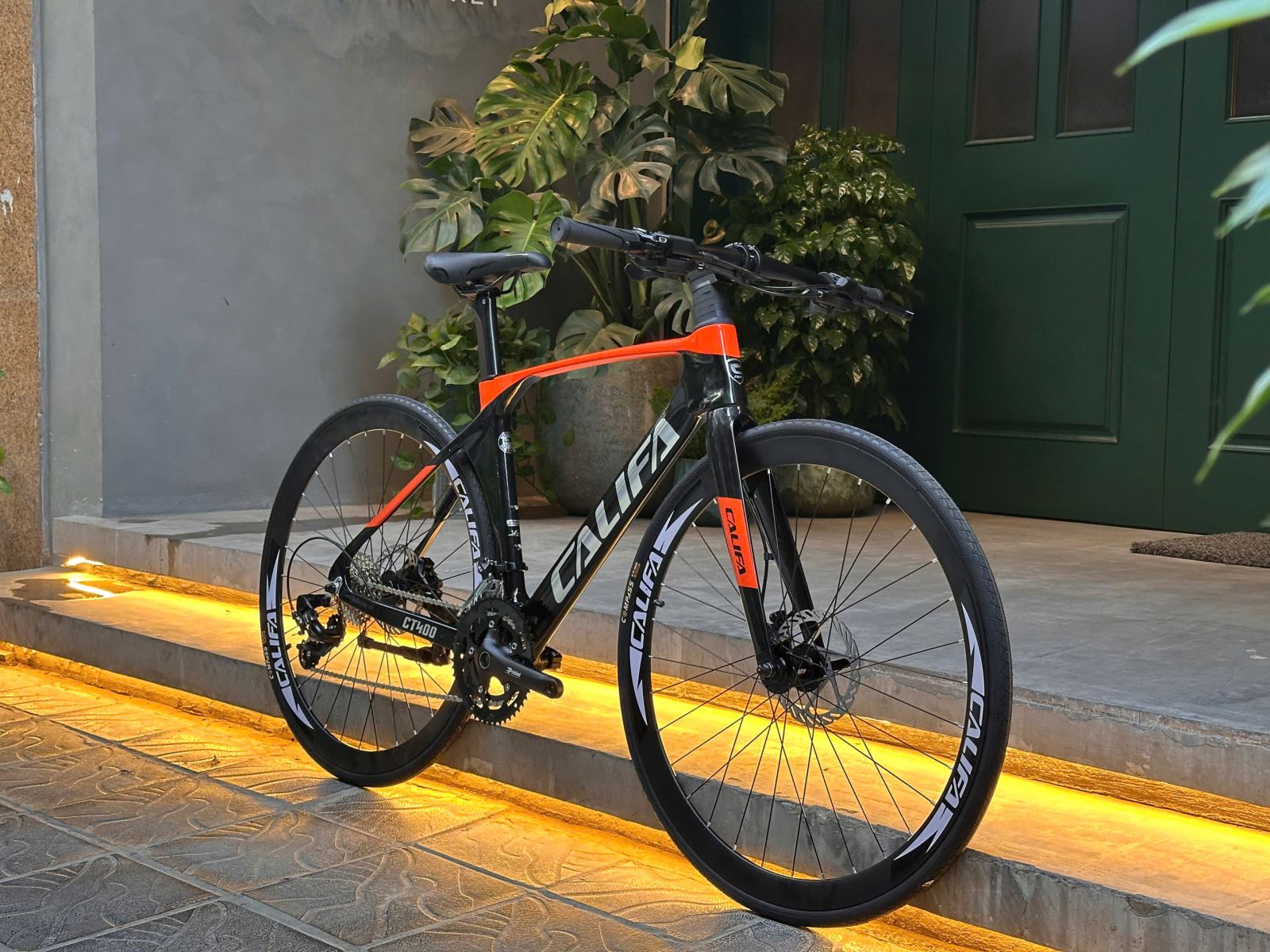 xe đạp touring Califa CT400 