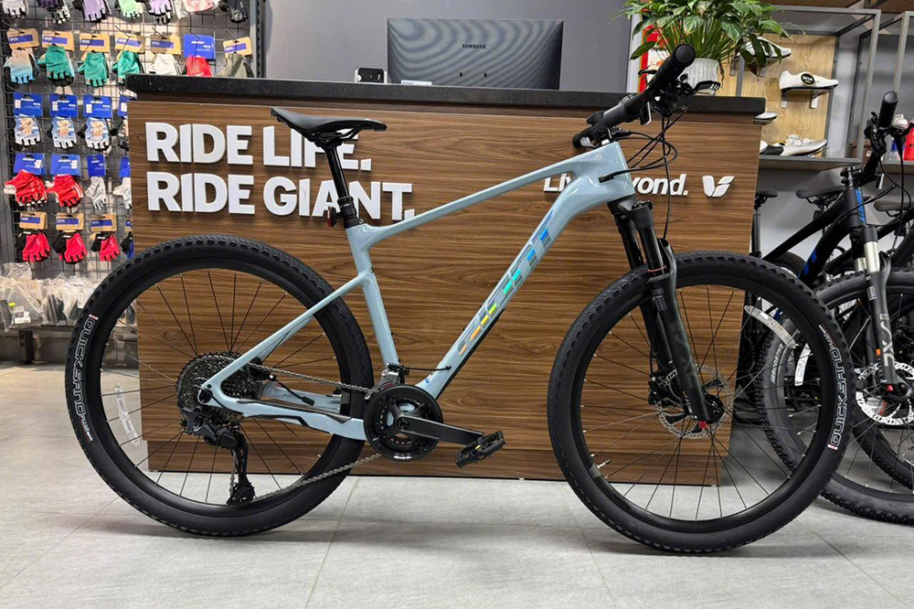 xe đạp địa hình thể thao Giant XTC ADV 3 27.5 2026 xám