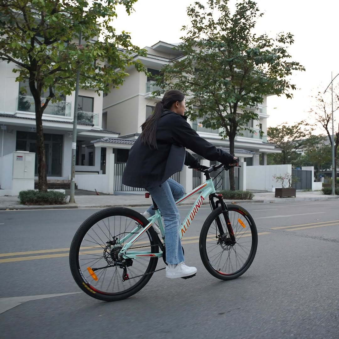 Xe đạp California có phù hợp cho học sinh, sinh viên không?