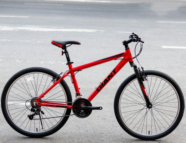  Xe đạp địa hình thể thao Giant OYEA 2.0 - Giá bán tại Thể Thao 365: 6.550.000VNĐ