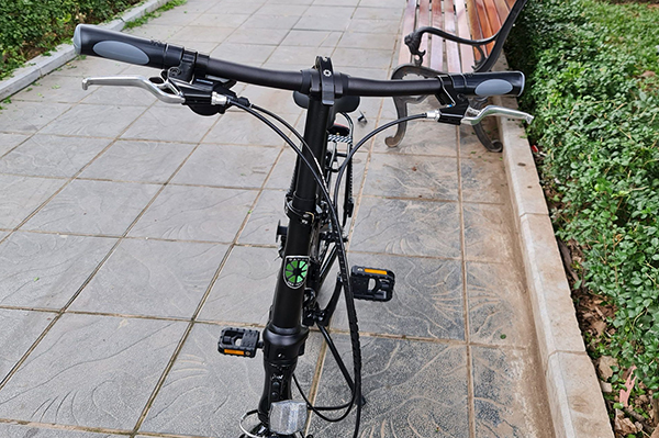 tay lái xe đạp gấp DAHON Mariner D8 20