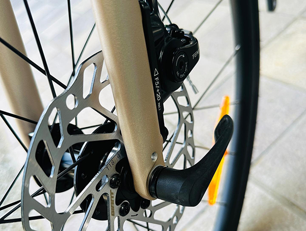 phanh đĩa xe đạp đua LIV AVAIL AR 3 2024