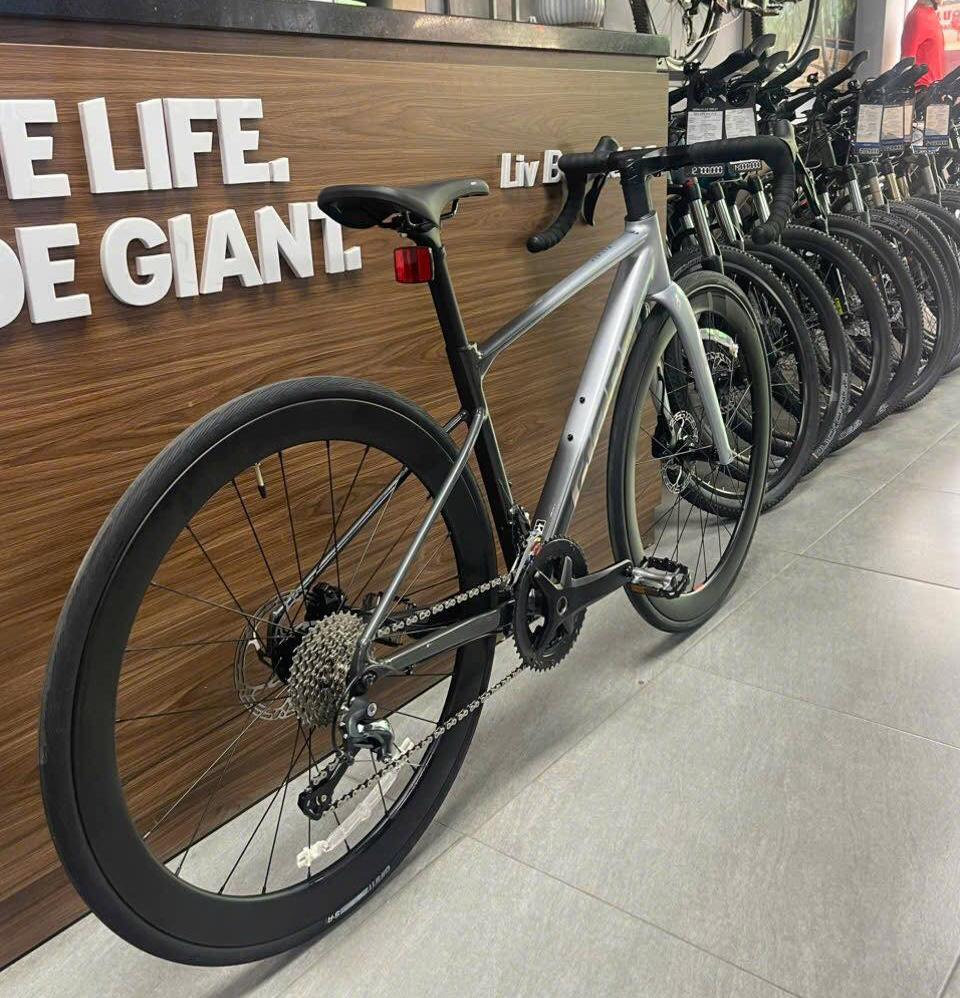 yên xe đạp đua Giant PCR LTD 1 2026