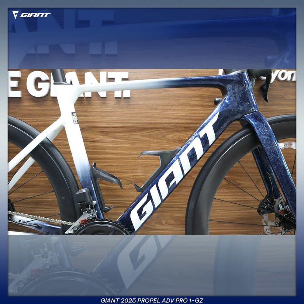 xe đạp đua Giant PROPEL ADV PRO 1-GZ 2025 2