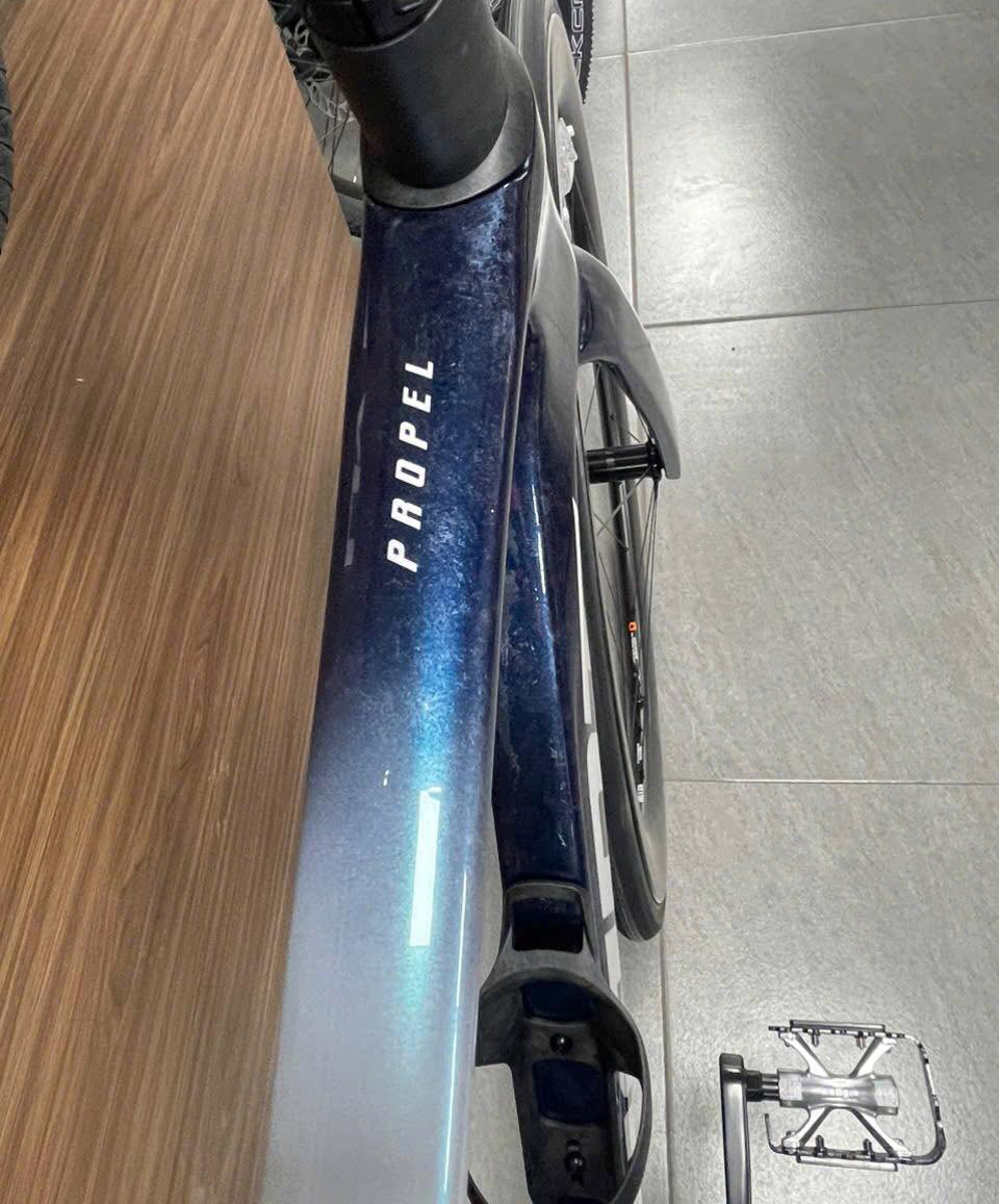 xe đạp đua Giant PROPEL ADV PRO 1-GZ 2025 3