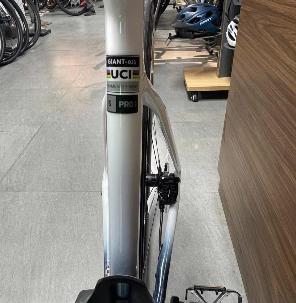 xe đạp đua Giant PROPEL ADV PRO 1-GZ 2025 4