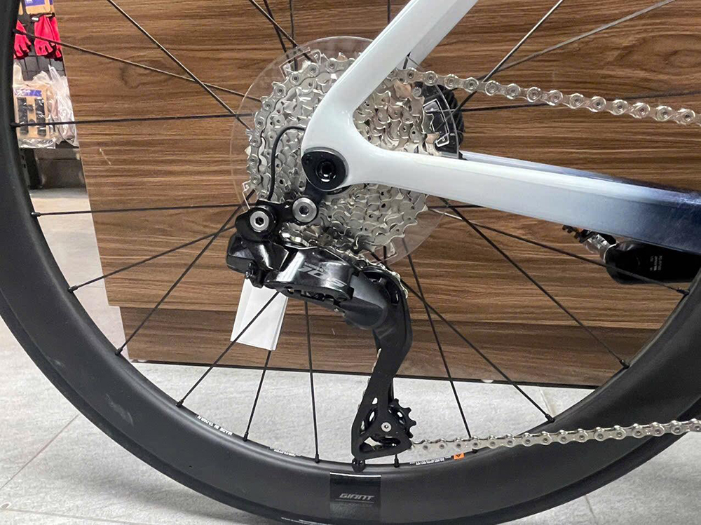 xe đạp đua Giant PROPEL ADV PRO 1-GZ 2025 8