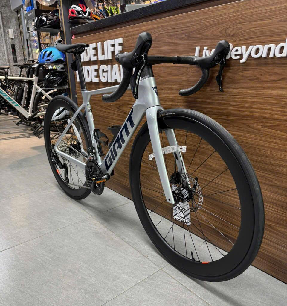 xe đạp đua Giant PROPEL ADV 2+ 2026 3