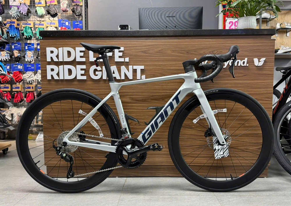 xe đạp đua Giant PROPEL ADV 2+ 2026 ghi