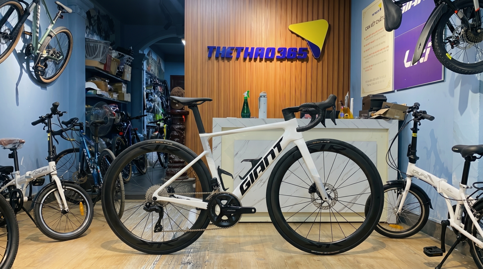 GIANT 2027 PROPEL ADV 1