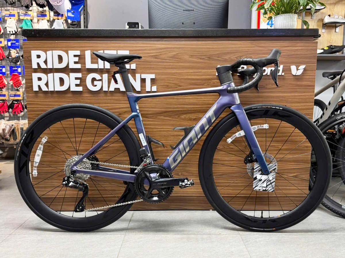 Khung carbon Advanced-Grade Composite cao cấp