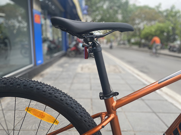 cọc yên xe đạp địa hình thể thao Giant Talon 3 2022