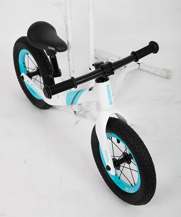 tay lái xe thăng bằng Gorobike Porsche