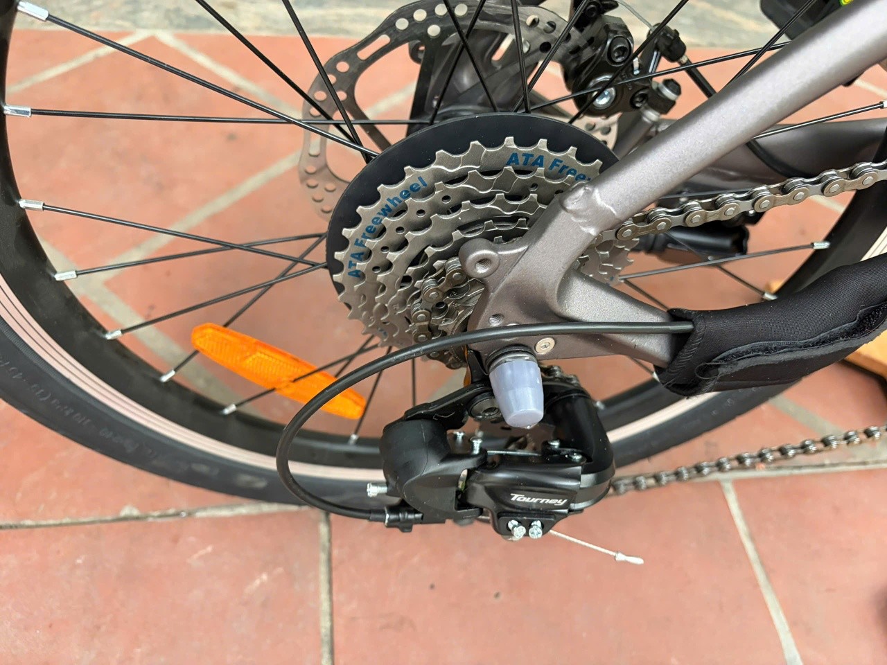 Bộ truyền động đủ dùng, đi phố thoải mái