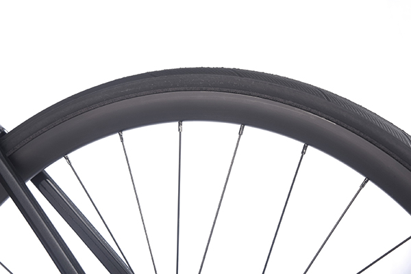 bánh xe đạp đua SAVA X9.1 R7000