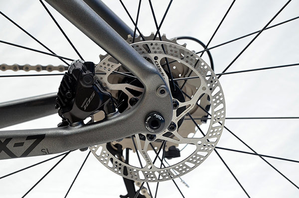 phanh đĩa xe đạp đua SAVA EX7 R7120