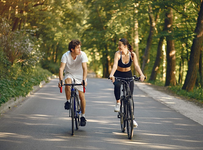 Đạp xe mang cơ thể săn chắc và trái tim khoẻ mạnh