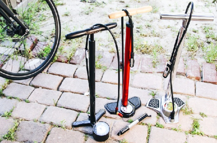 YouTuber hướng dẫn cách tự chế lốp xe đạp rỗng khí vừa rẻ tiền vừa đơn giản
