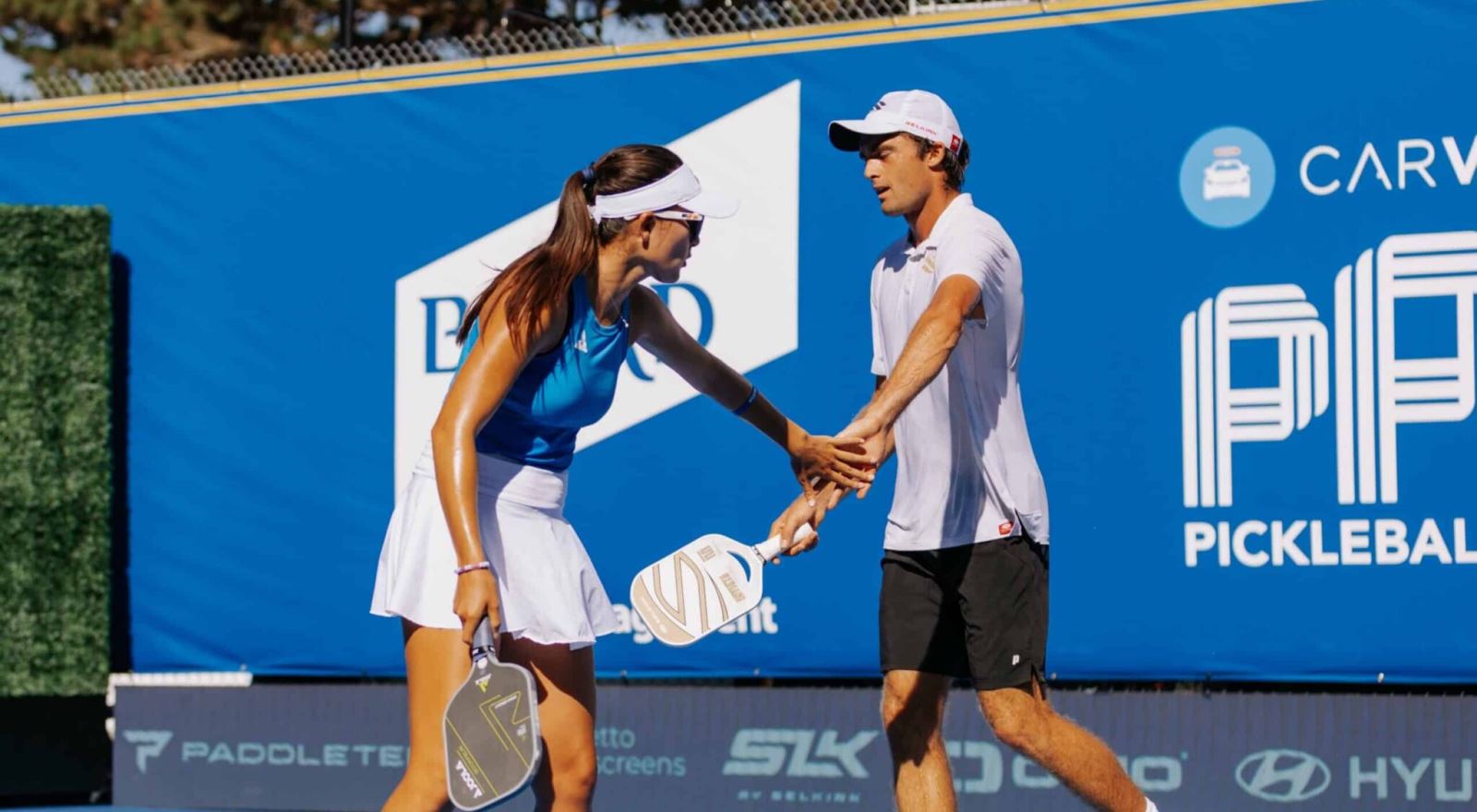 2.4 Độ bền và tính linh hoạt cao khi vận động – Ưu tiên không thể thiếu cho outfit Pickleball đôi