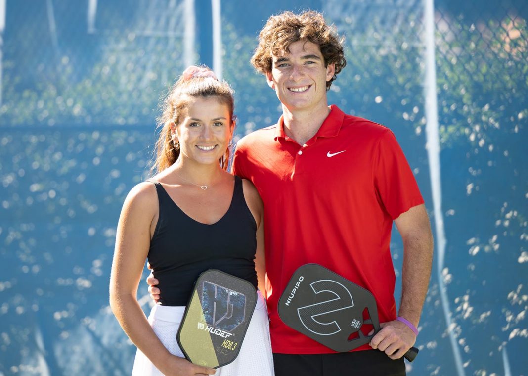 1. Giới thiệu chung về trang phục cặp đôi chơi Pickleball