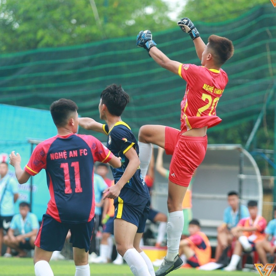 Găng tay thủ môn chuyên nghiệp